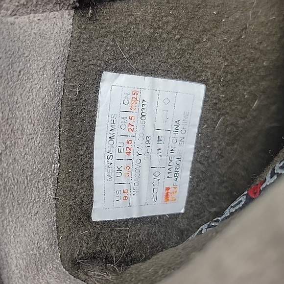 NORTH FACE Waterproof Snow Boots Men's Size 9.5 - Picture 10 of 10